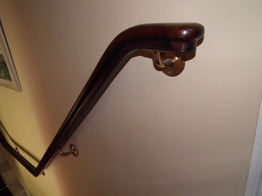 hardwood curved handrail
