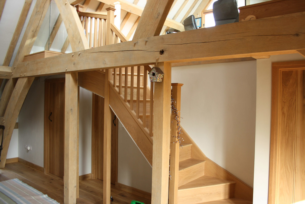 purpose made oak winder staircase (3)